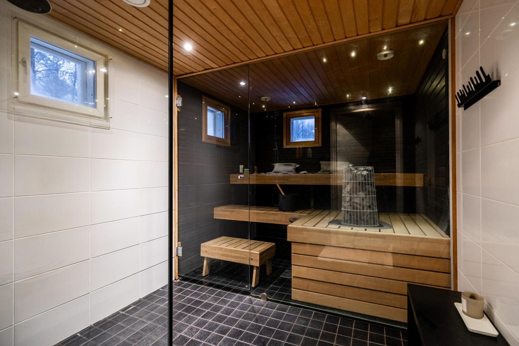 Villa Nightsky -Private Location, Sauna And Jacuzzi Rovaniemi Luaran gambar